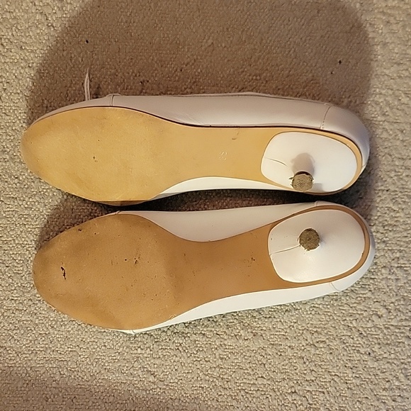 Roberto Vianni White Leather Kitten Heels - Picture 4 of 6